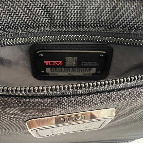 Tumi Dynamic Backpack - Picture 8 of 11